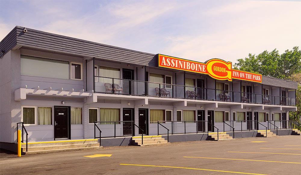 وينيبج Assiniboine Gordon Inn On The Park المظهر الخارجي الصورة